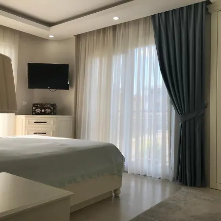 Διαμέρισμα Luxury Duplex With Garden