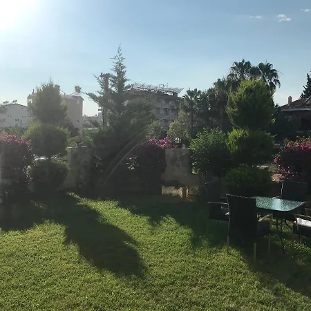 Lejlighed Luxury Duplex With Garden Side